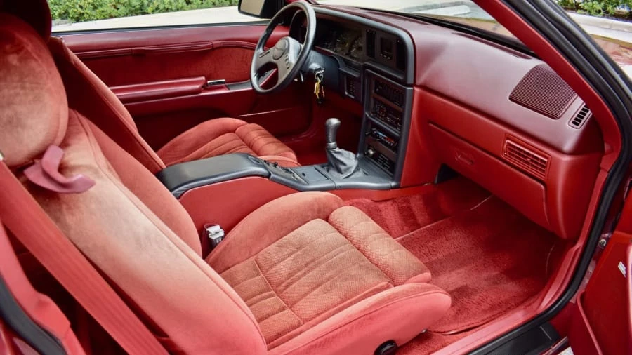 1987 Ford Thunderbird 9th Gen - Image 4 of 14