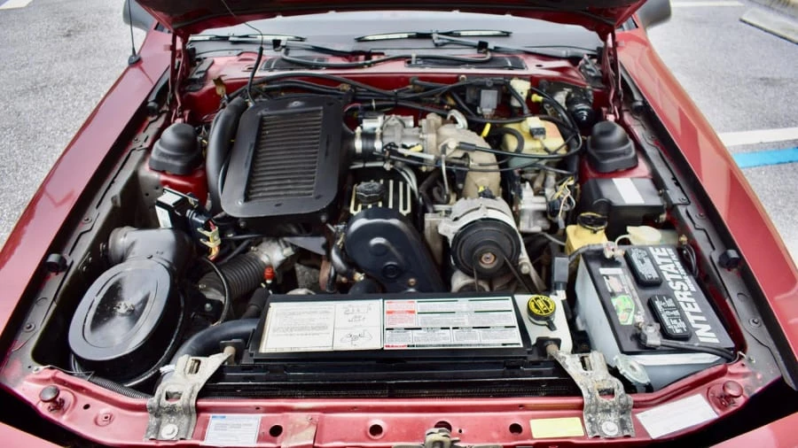 1987 Ford Thunderbird 9th Gen - Image 7 of 14