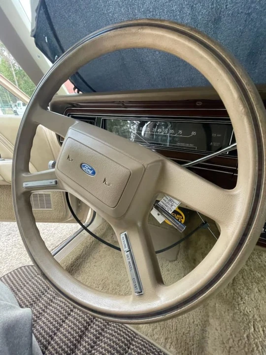 1987 Ford Country Squire - Image 10 of 10
