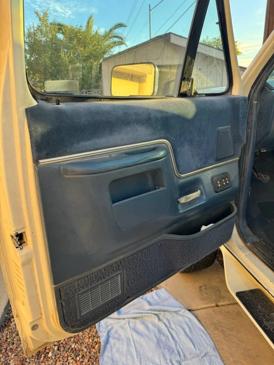 1987 Ford Bronco 4th Gen - Image 18 of 24