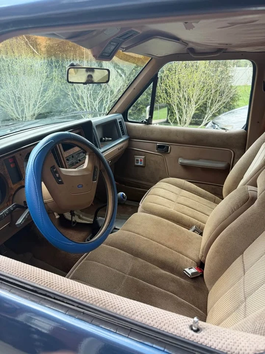 1987 Ford Bronco II - Image 3 of 10