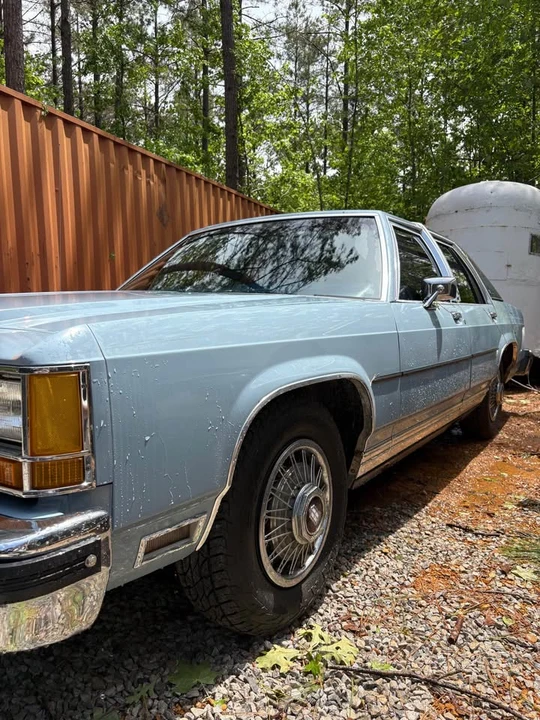 1987 Ford Crown Victoria - Image 3 of 9