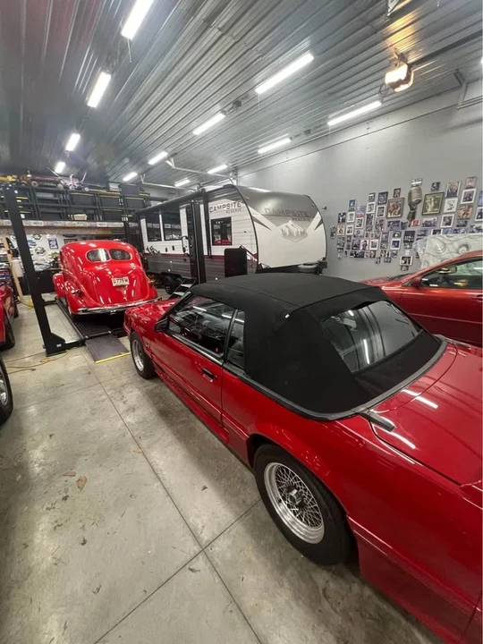 1987 Ford GT - Image 9 of 10