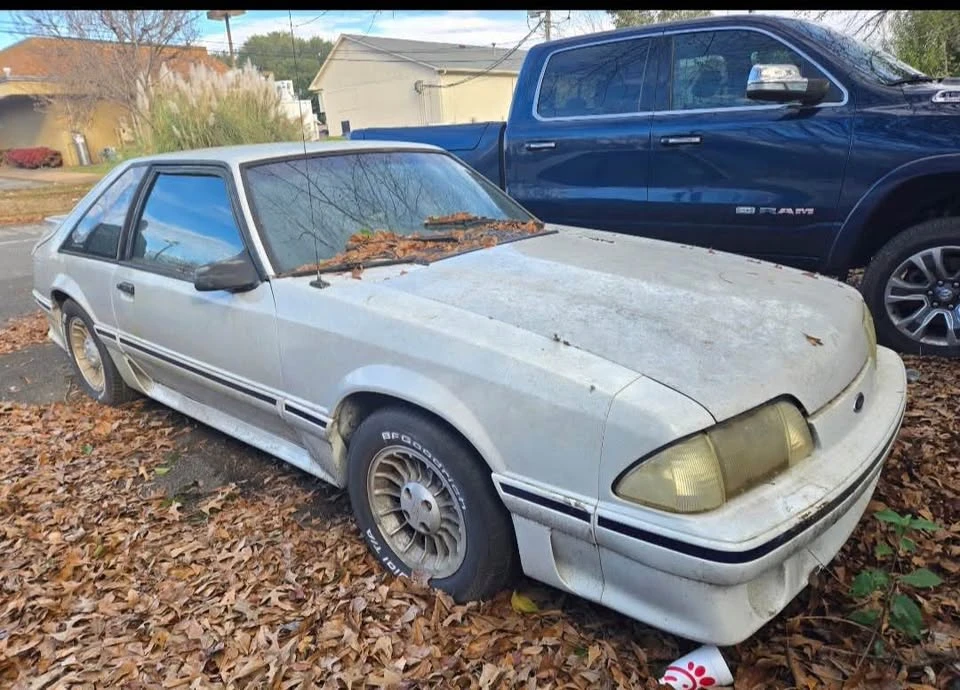1987 Ford Mustang 3rd Gen - Image 3 of 4