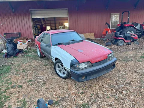 1987 Ford Mustang GT
