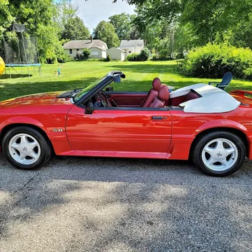 1987 Ford Mustang GT Convertible