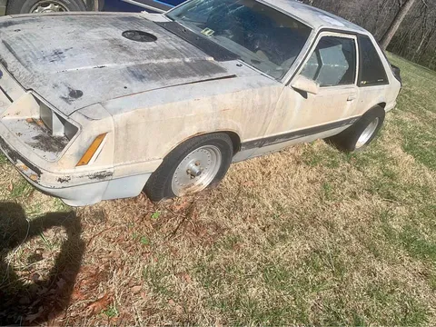 1987 Ford Mustang GT Coupe