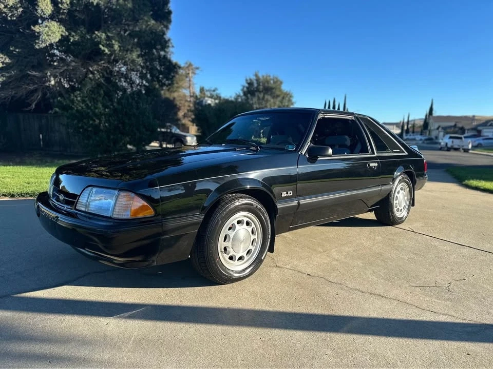 1987 Ford Mustang 3rd Gen - Image 2 of 18