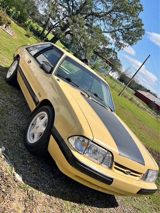 1987 Ford Mustang 3rd Gen - Image 2 of 19