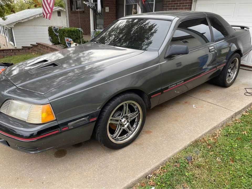 1987 Ford Thunderbird 9th Gen - Image 7 of 15