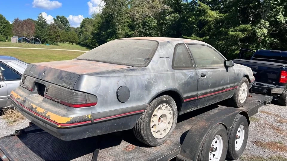 1987 Ford Thunderbird 8th Gen - Image 8 of 10