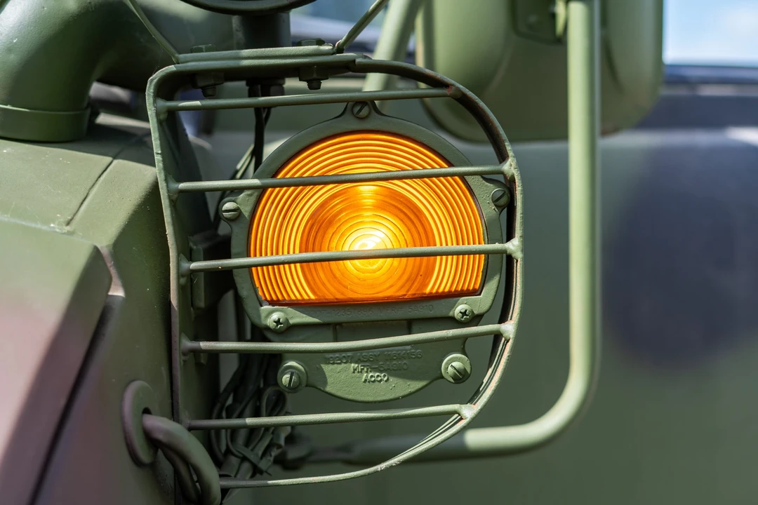 1987 Mercedes-Benz Unimog - Image 17 of 31