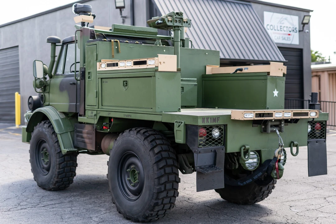 1987 Mercedes-Benz Unimog - Image 7 of 31