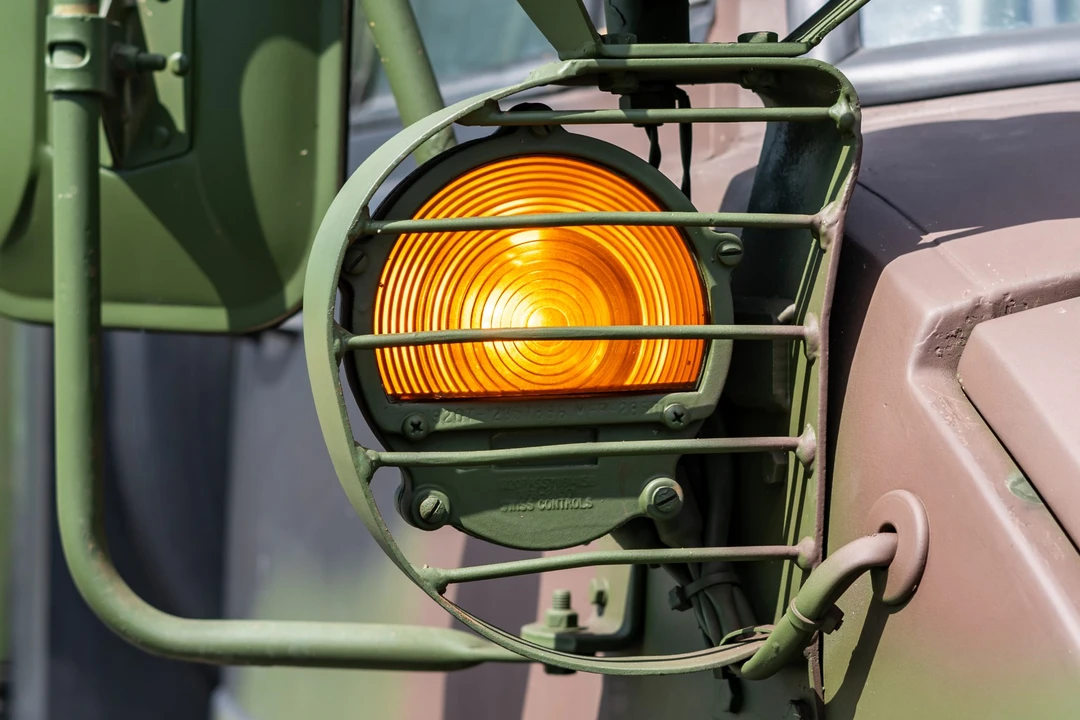 1987 Mercedes-Benz Unimog - Image 29 of 31