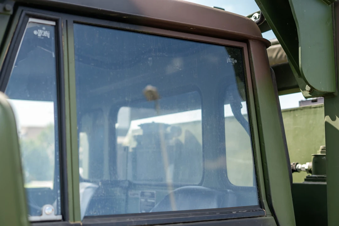 1987 Mercedes-Benz Unimog - Image 12 of 31