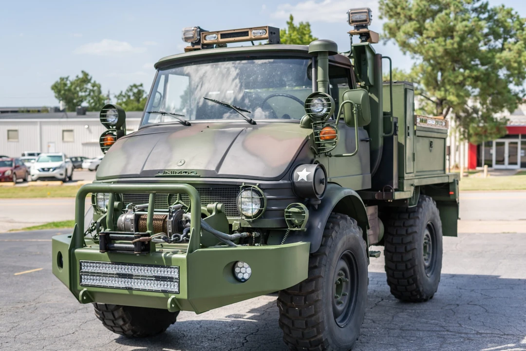 1987 Mercedes-Benz Unimog - Image 2 of 31