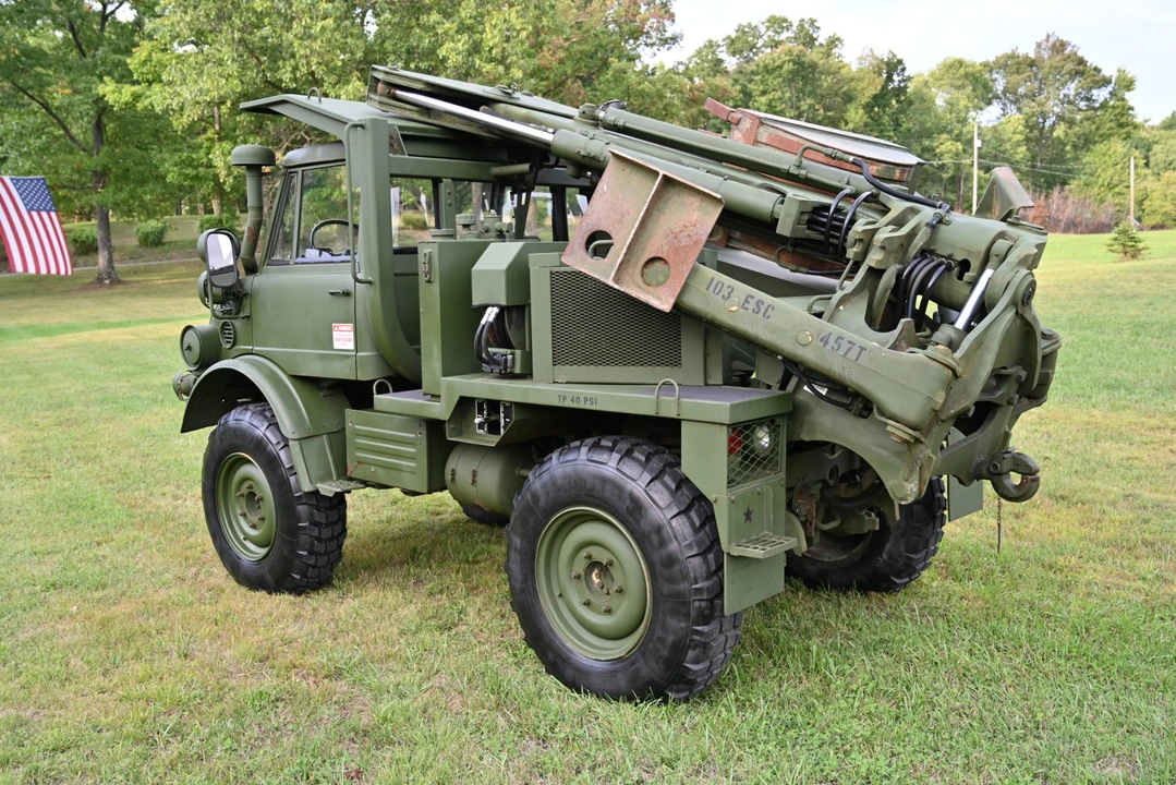 1987 Mercedes-Benz Unimog - Image 6 of 31