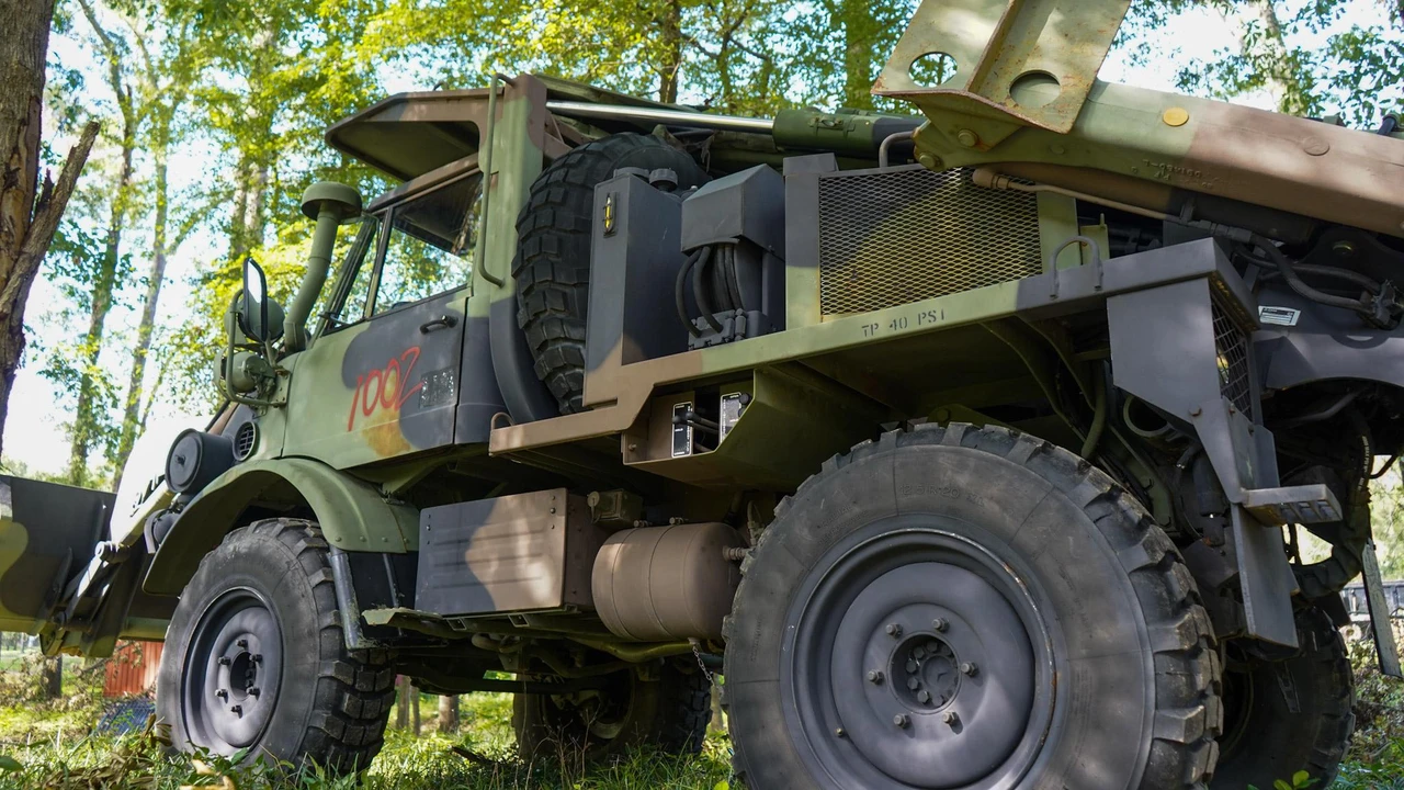 1987 Mercedes-Benz Unimog - Image 23 of 31