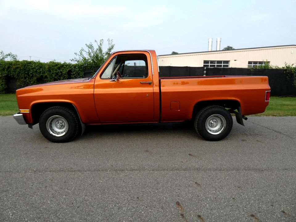 1987 GMC C/K 3rd Gen - Image 4 of 31