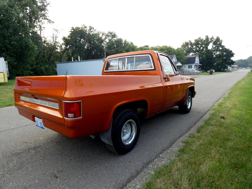 1987 GMC C/K 3rd Gen - Image 9 of 31
