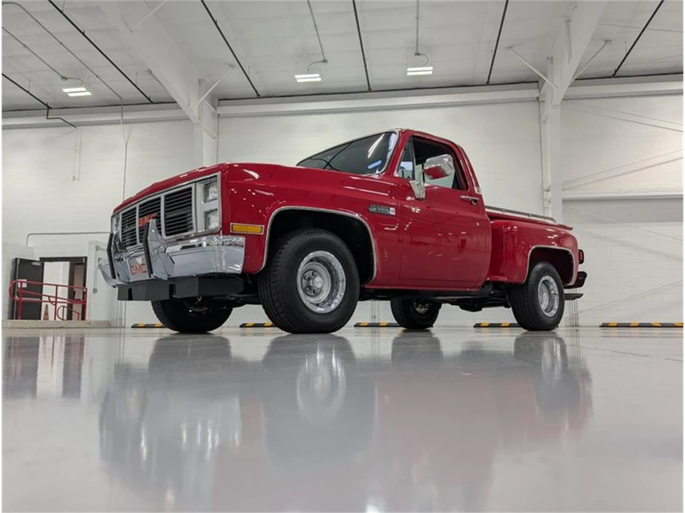 1987 GMC C/K 3rd Gen - Image 7 of 30