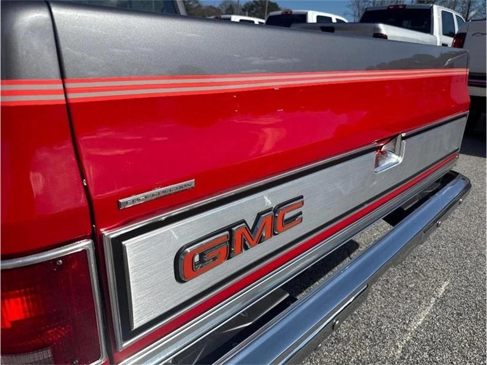 1987 GMC C/K 3rd Gen - Image 25 of 31