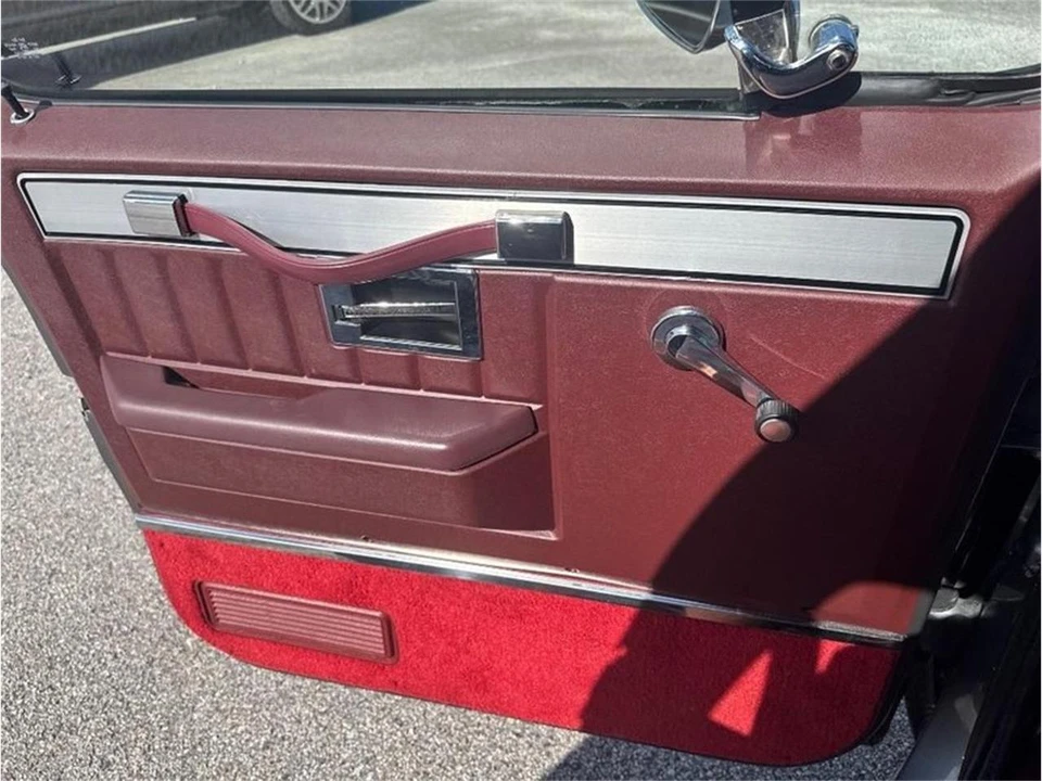 1987 GMC C/K 3rd Gen - Image 28 of 31