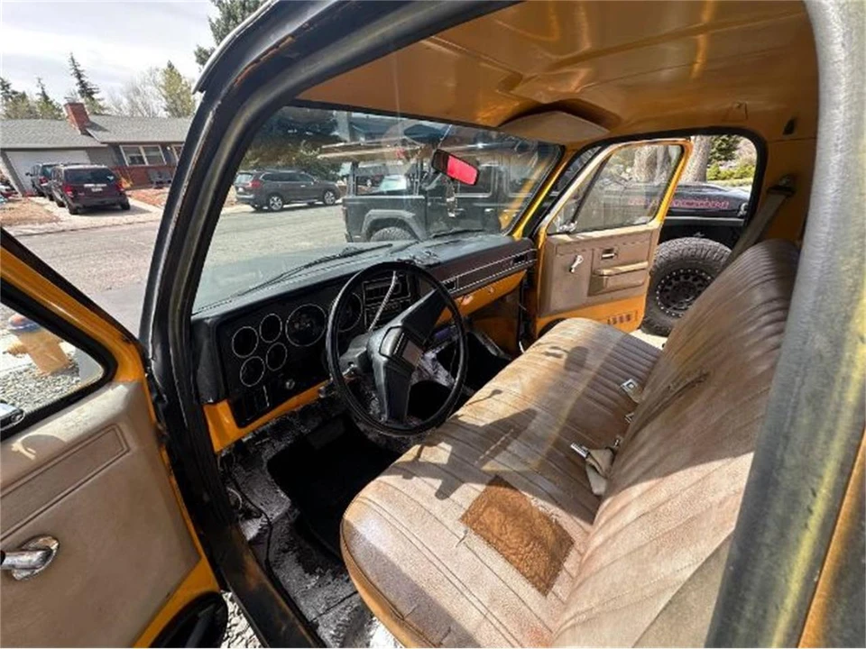 1987 GMC C/K 3rd Gen - Image 3 of 15
