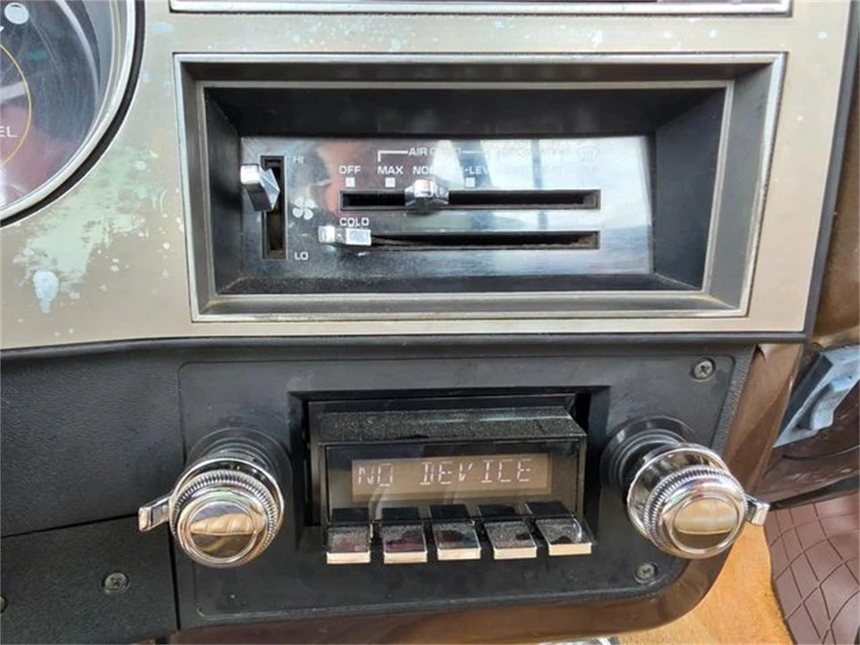 1987 GMC C/K 3rd Gen - Image 20 of 31