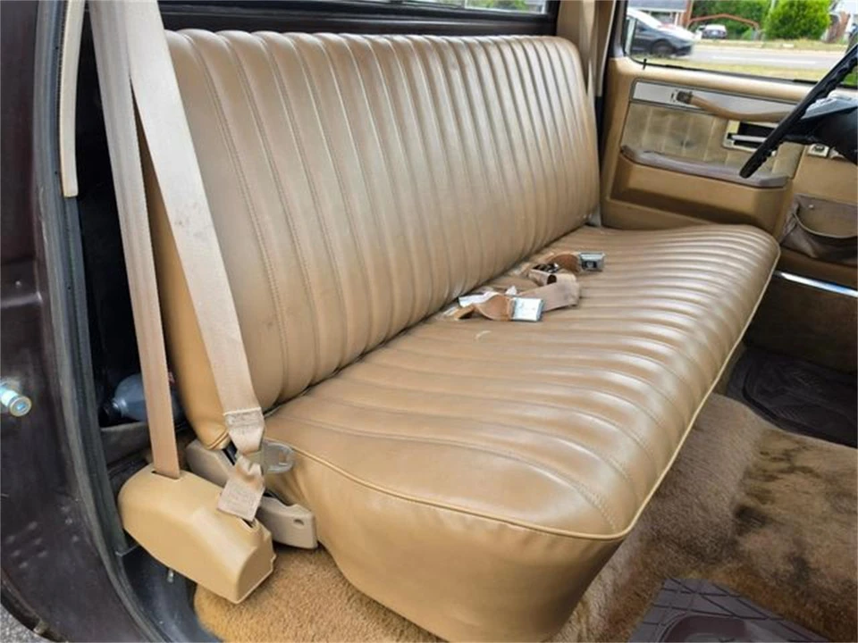 1987 GMC C/K 3rd Gen - Image 28 of 31