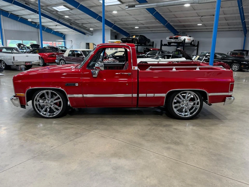 1987 GMC C/K 3rd Gen - Image 7 of 31