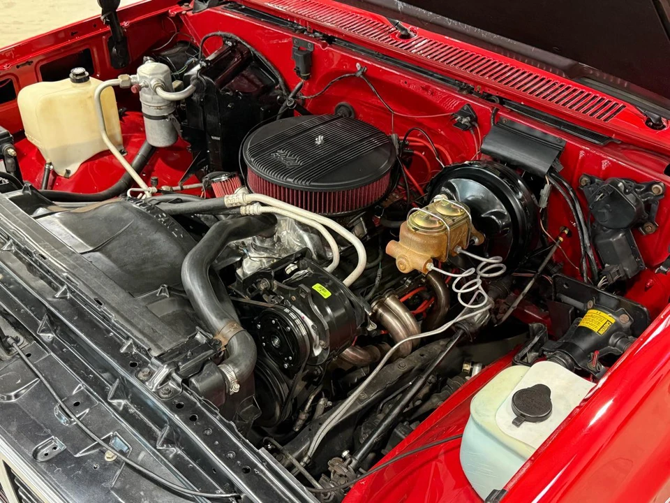 1987 GMC C/K 3rd Gen - Image 19 of 31