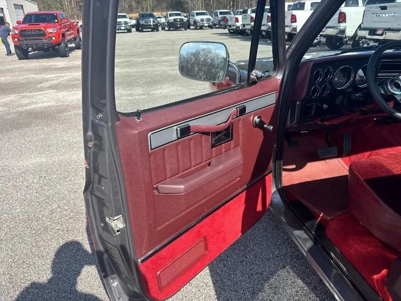 1987 GMC C/K 3rd Gen - Image 27 of 31