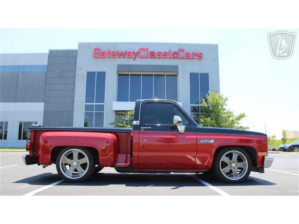 1987 GMC C/K 3rd Gen - Image 7 of 31