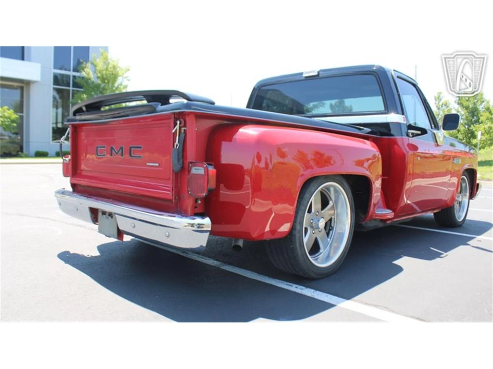 1987 GMC C/K 3rd Gen - Image 3 of 31