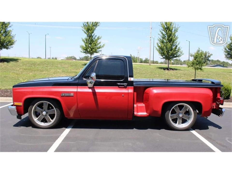 1987 GMC C/K 3rd Gen - Image 25 of 31