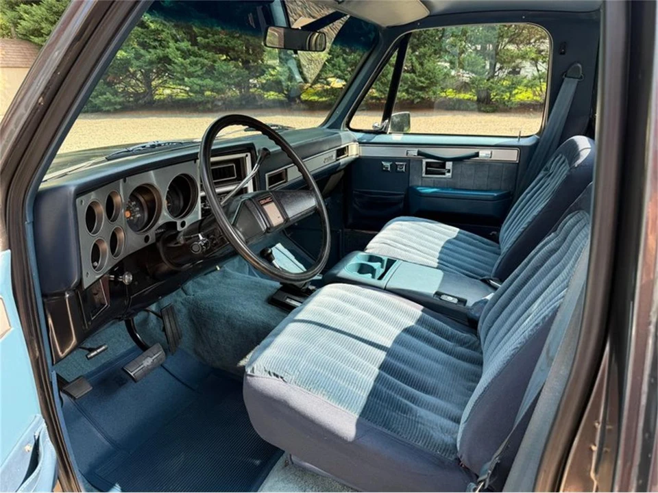 1987 GMC C/K 3rd Gen - Image 7 of 31