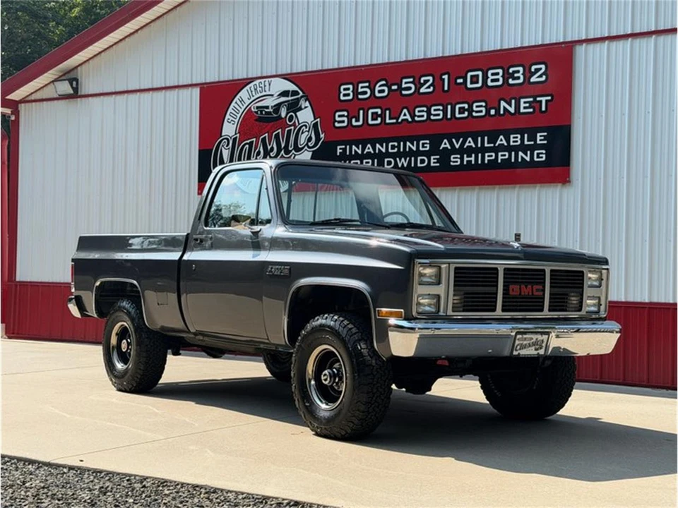 1987 GMC C/K 3rd Gen - Image 3 of 31
