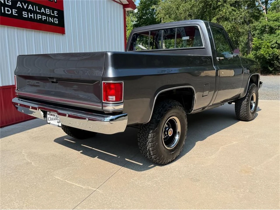 1987 GMC C/K 3rd Gen - Image 10 of 31