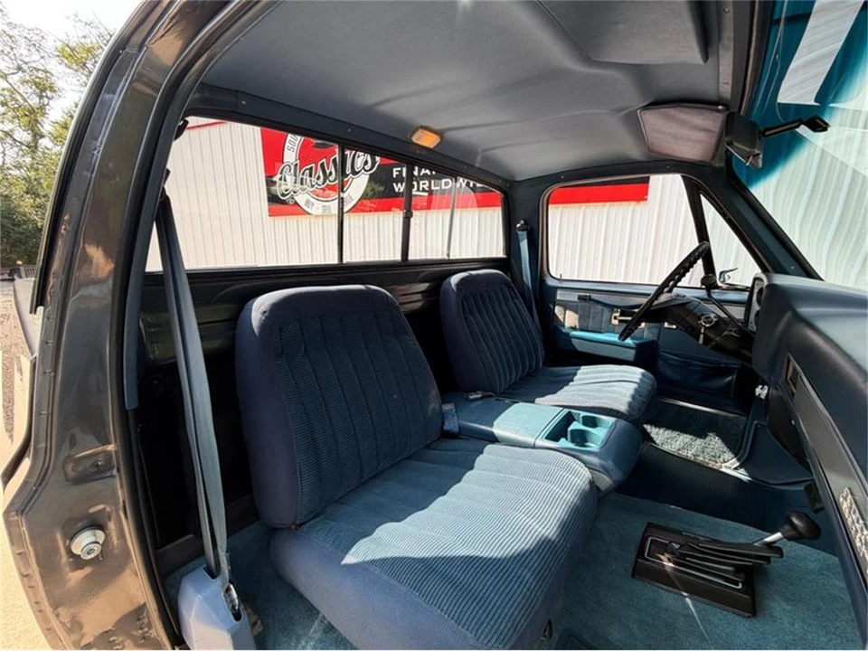 1987 GMC C/K 3rd Gen - Image 11 of 31