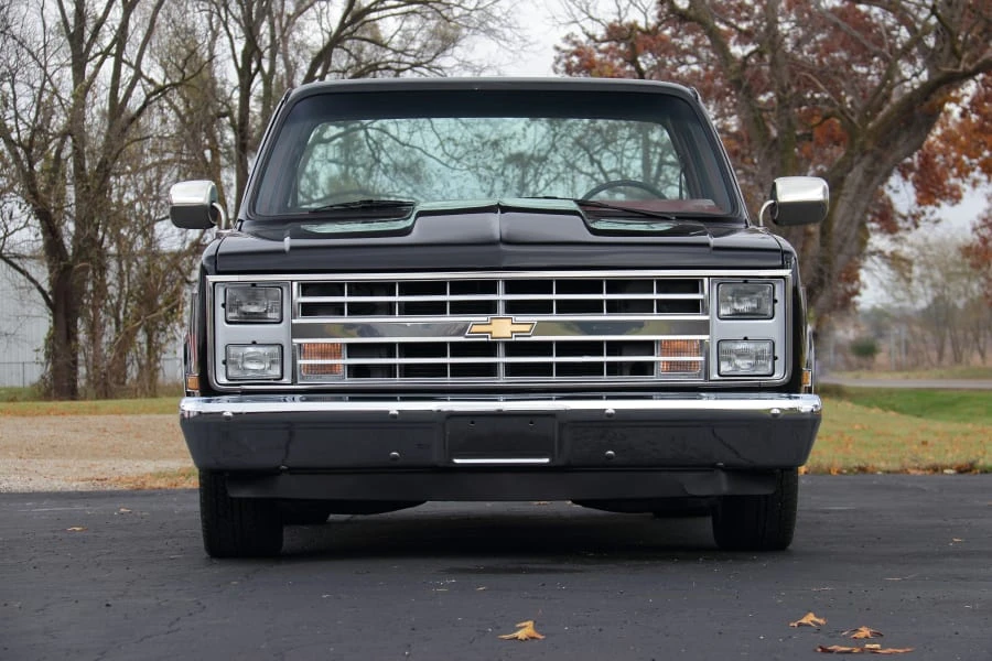 1987 GMC C/K 3rd Gen - Image 4 of 29