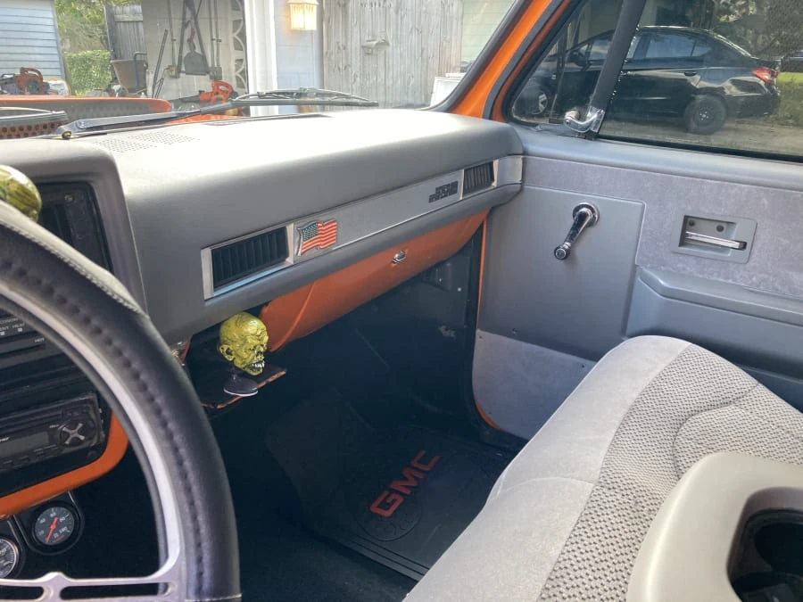 1987 GMC C/K 3rd Gen - Image 16 of 31