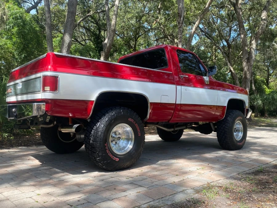 1987 GMC C/K 3rd Gen - Image 8 of 12