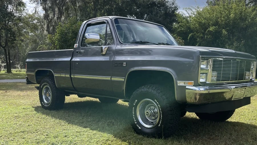 1987 GMC C/K 3rd Gen - Image 7 of 31