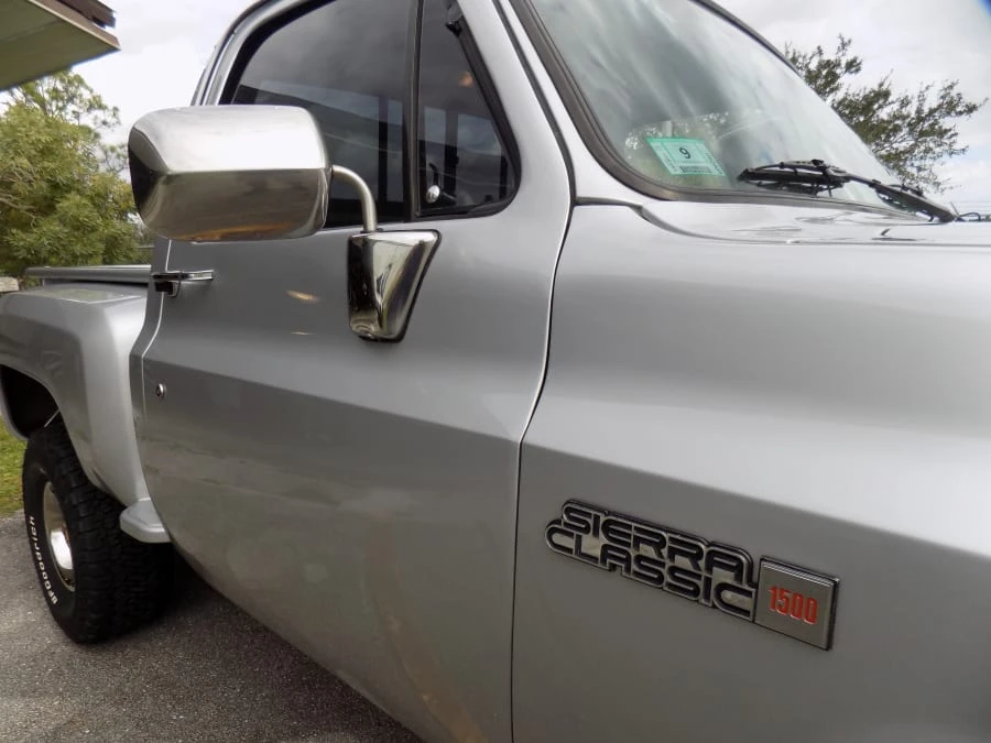 1987 GMC C/K 3rd Gen - Image 7 of 24