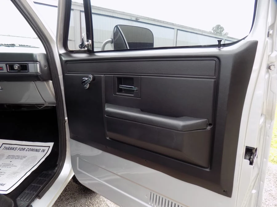 1987 GMC C/K 3rd Gen - Image 16 of 24