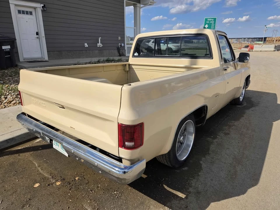 1987 GMC C/K 3rd Gen - Image 3 of 11