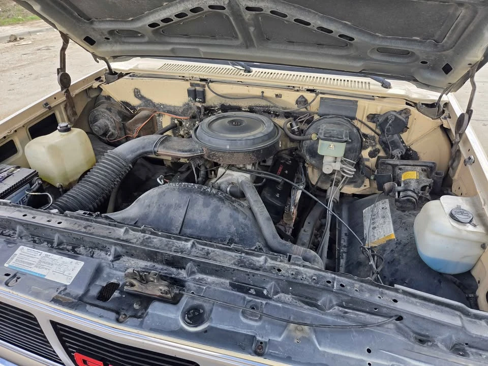 1987 GMC C/K 3rd Gen - Image 10 of 11