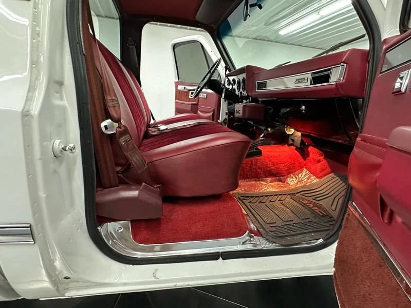1987 GMC C/K 3rd Gen - Image 22 of 31