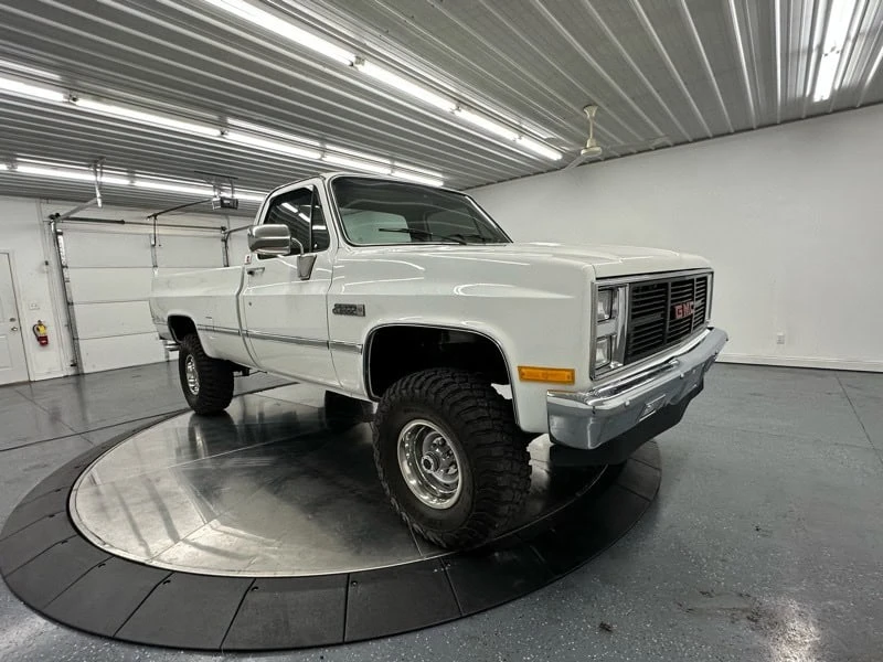 1987 GMC C/K 3rd Gen - Image 24 of 31